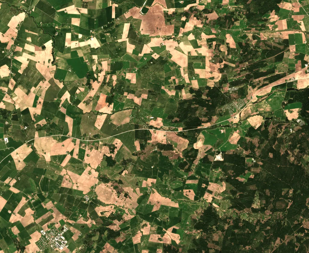 Cloudless satellite sample from 2023-05-17