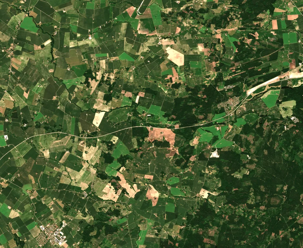 Cloudless satellite sample from 2023-06-16